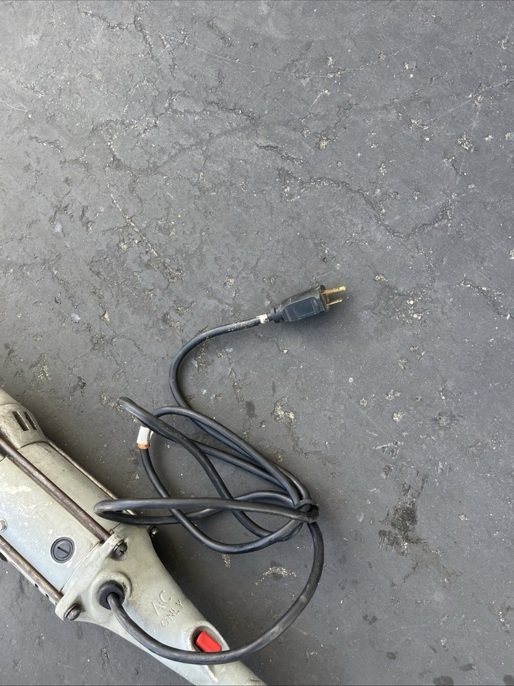 RIDGID Model 700 Hand-Held Power Drive pipe threader 3