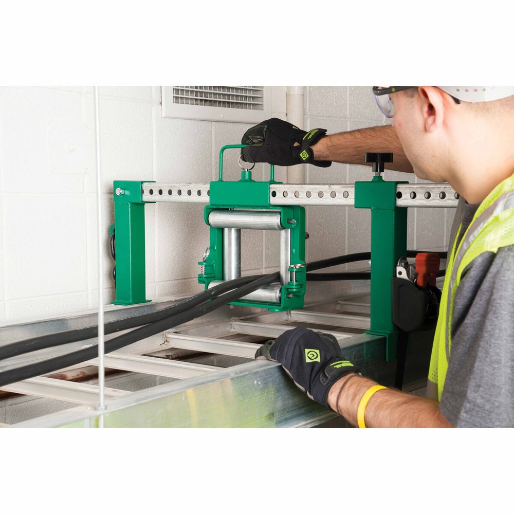 Greenlee CTR200 Roller, Cable-Heavy Duty (PKGD) (CTR200)