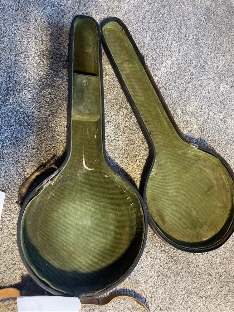 Wurlitzer 4 String Tenor Banjo. Hubcap Back