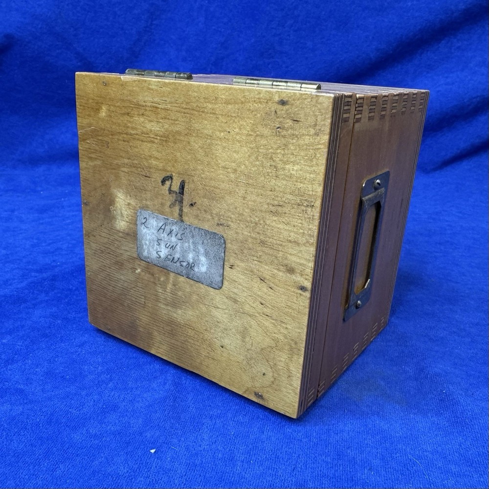 2 Axis Sun Sensor Aerospace/Rocket Attitude Sensor Unit, New, Old Stock