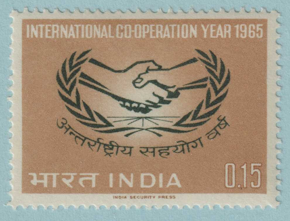 INDIA 403  MINT HINGED OG * NO FAULTS EXTRA FINE - GRP