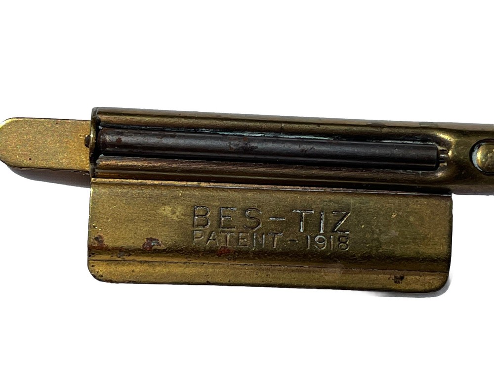 VINTAGE BES-TIZ STROPPER BLADE 1919