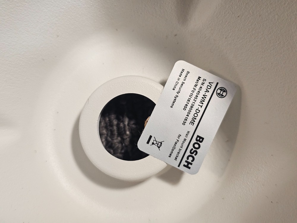 Bosch VDA-WMT-DOME Wall Mount for FlexiDome Cameras, White