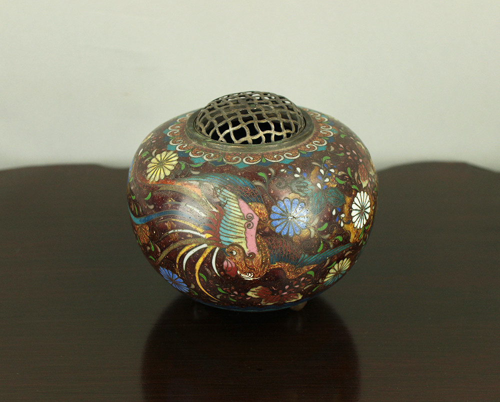 Cloisonne Phoenix and Chrysanthemum Pattern Three-legged Censer Incense Burner