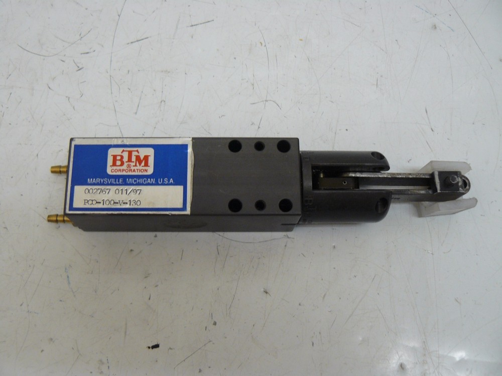 BTM CORPORATION PCO-100-V-130, VERTICAL CLAMP