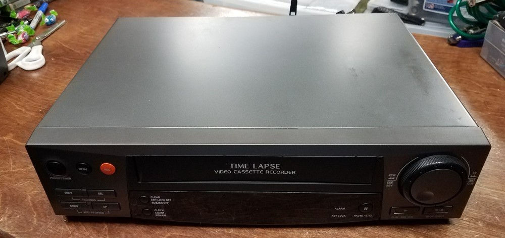 ARM Electronics 30 Hour Real Time 960 Hour Time Lapse Recorder VCR Security