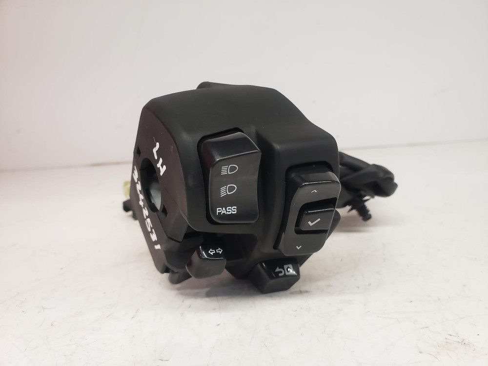 YAMAHA X-MAX 300 2024 LEFT SIDE SWITCH GEAR