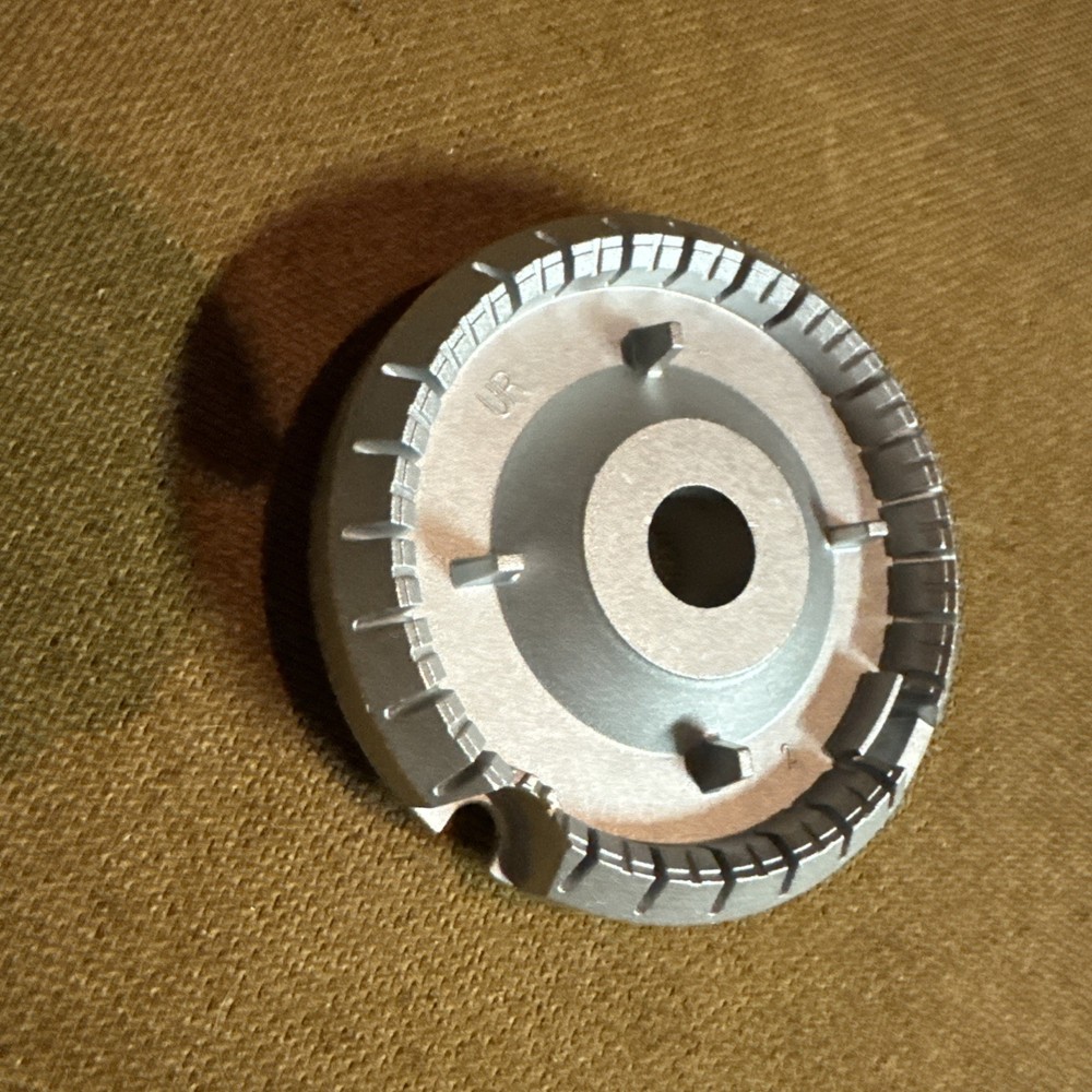 Whirlpool Range Surface Burner HEAD & CAP W11352018