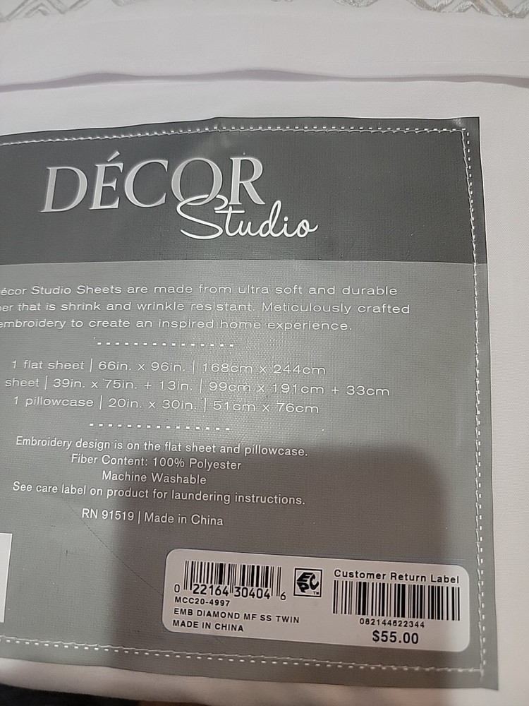 Decor Studio Holiday Embroidered Diamond Microfiber Twin 3-Piece Sheet Set