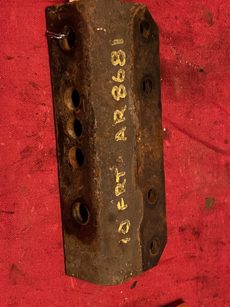 FREIGHTLINER BATTERY BOX BRACKET, MOUNT 06-65072-000