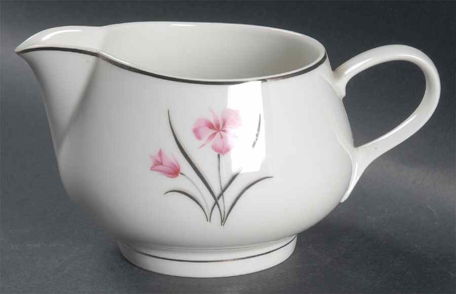 Easterling Caprice Creamer 109184