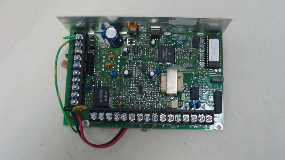 BOSCH DS DETECTION SYSTEMS 7060 DS7060 SECURITY SYSTEM MAIN CONTROL BOARD V1.04