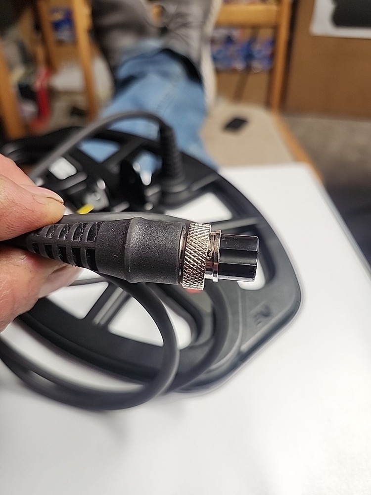 Minelab V10 coil