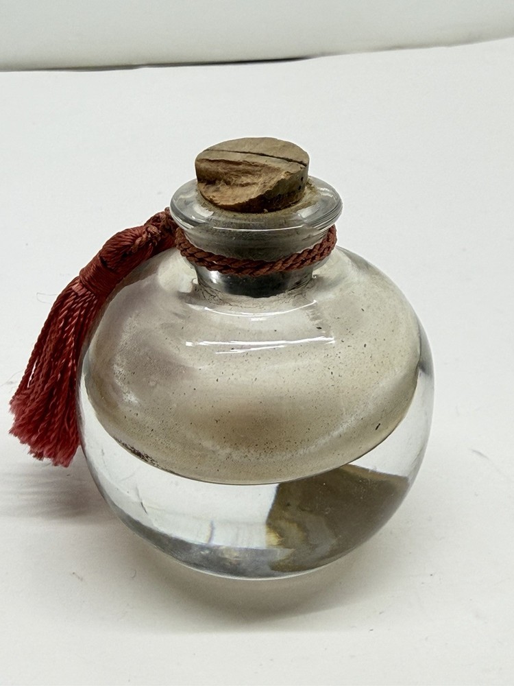Ellyn Deleith Parfum Crystal Bottle