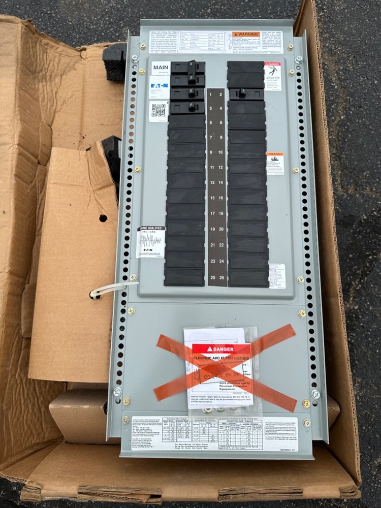 EATON PRL1A PANELBOARD 42  1-PHASE 120/240 VAC