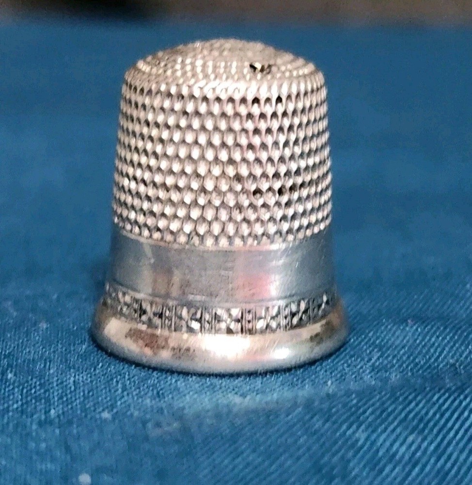 Antique Sterling Silver Thimble Size 9 (Unknown Marker)
