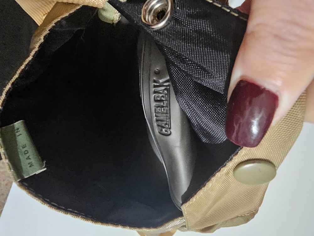 Camelbak Maximum Gear Desert Camo Mil Spec Thermobak Hydration Pack 70oz Bladder