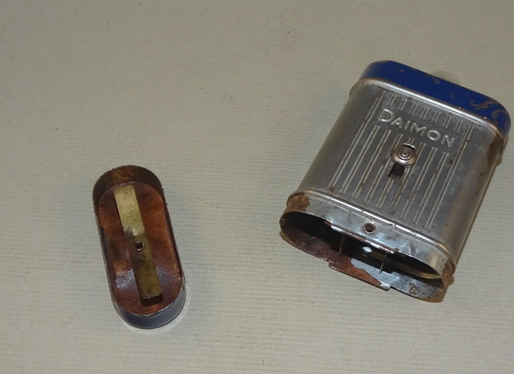 WW2 Small Germany Mini Flashlight DAIMON