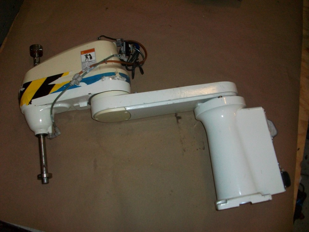 Denso Scara Robot 410985-411 USED