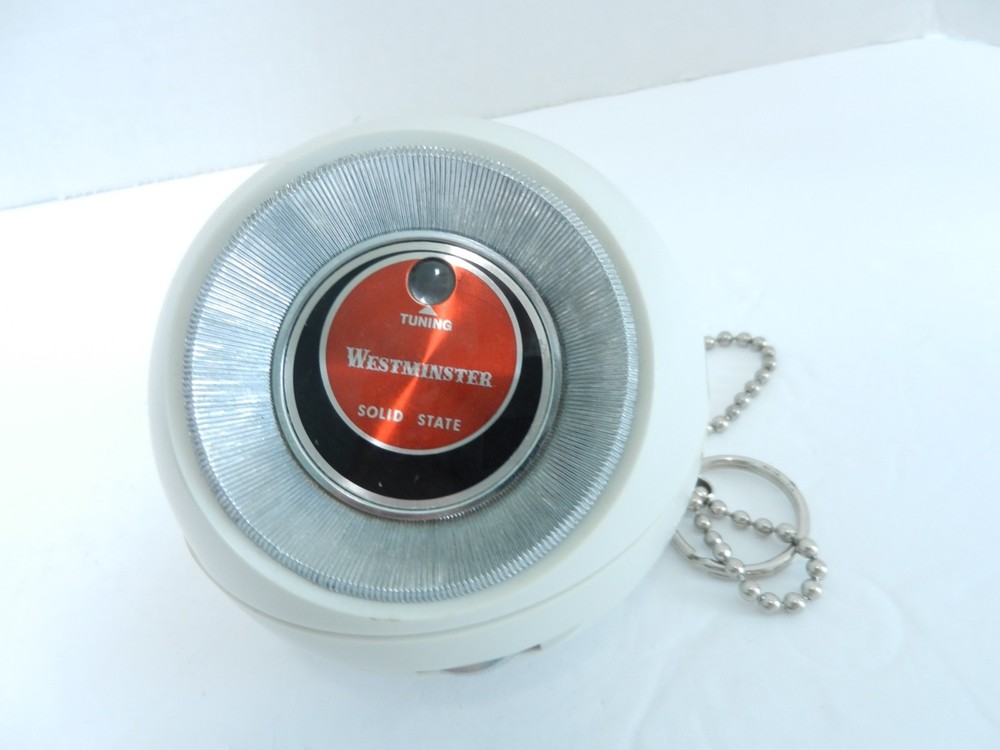 WESTMINSTER SPACE AGE AM BALL TRANSISTOR R ADIO WORKING WITH BOX & PAPERWORK