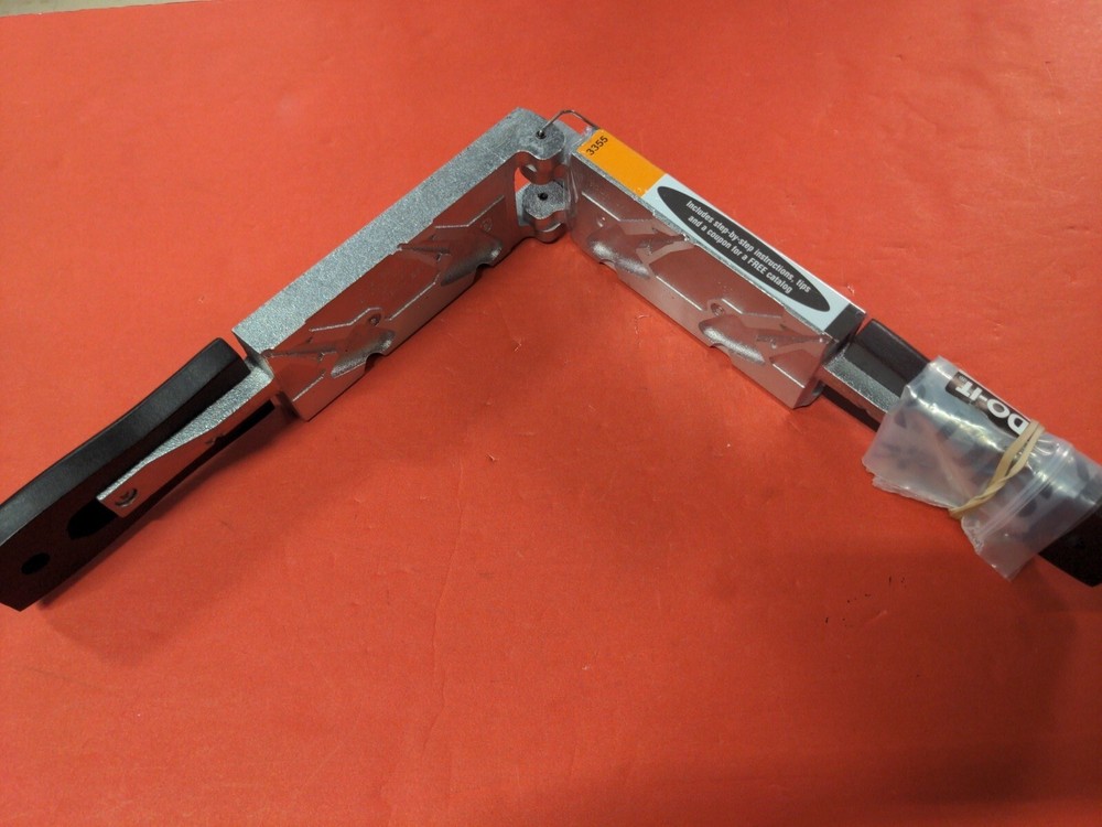 3355-Style "9" Shad Head Jig Mold-SH9-2-43