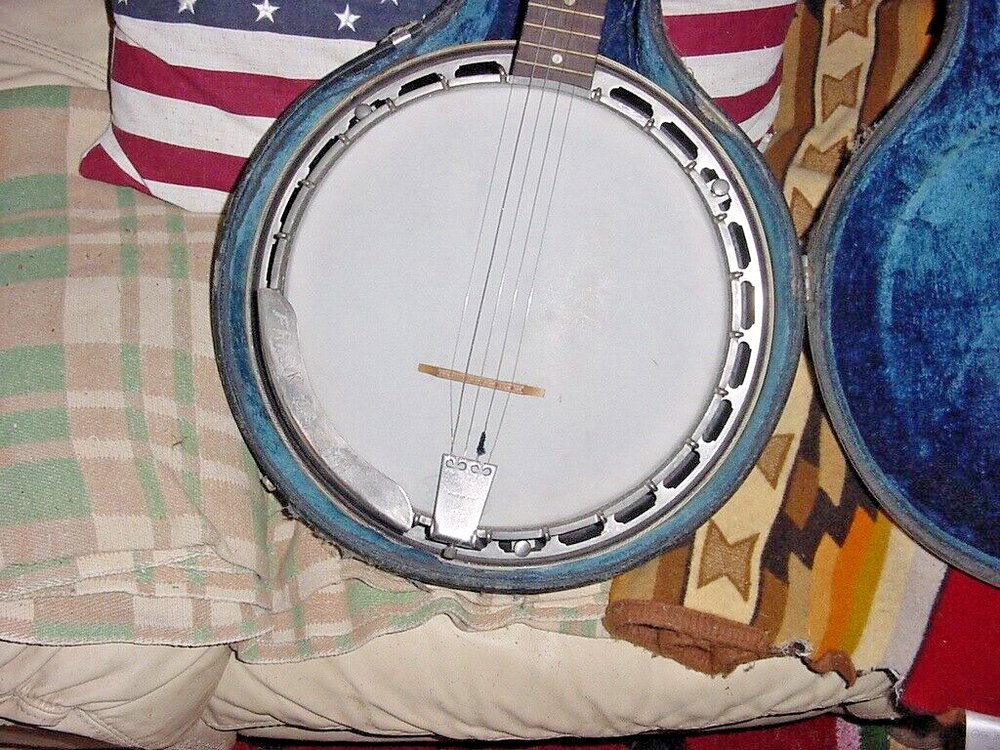 GIBSON BANJO FIVE STRING 1950/60S ORIGINAL CASE