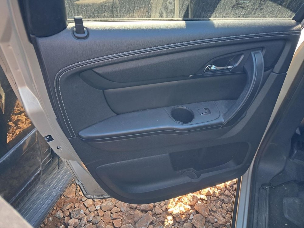 TRAVERSE 2014 Glove Box 4839217
