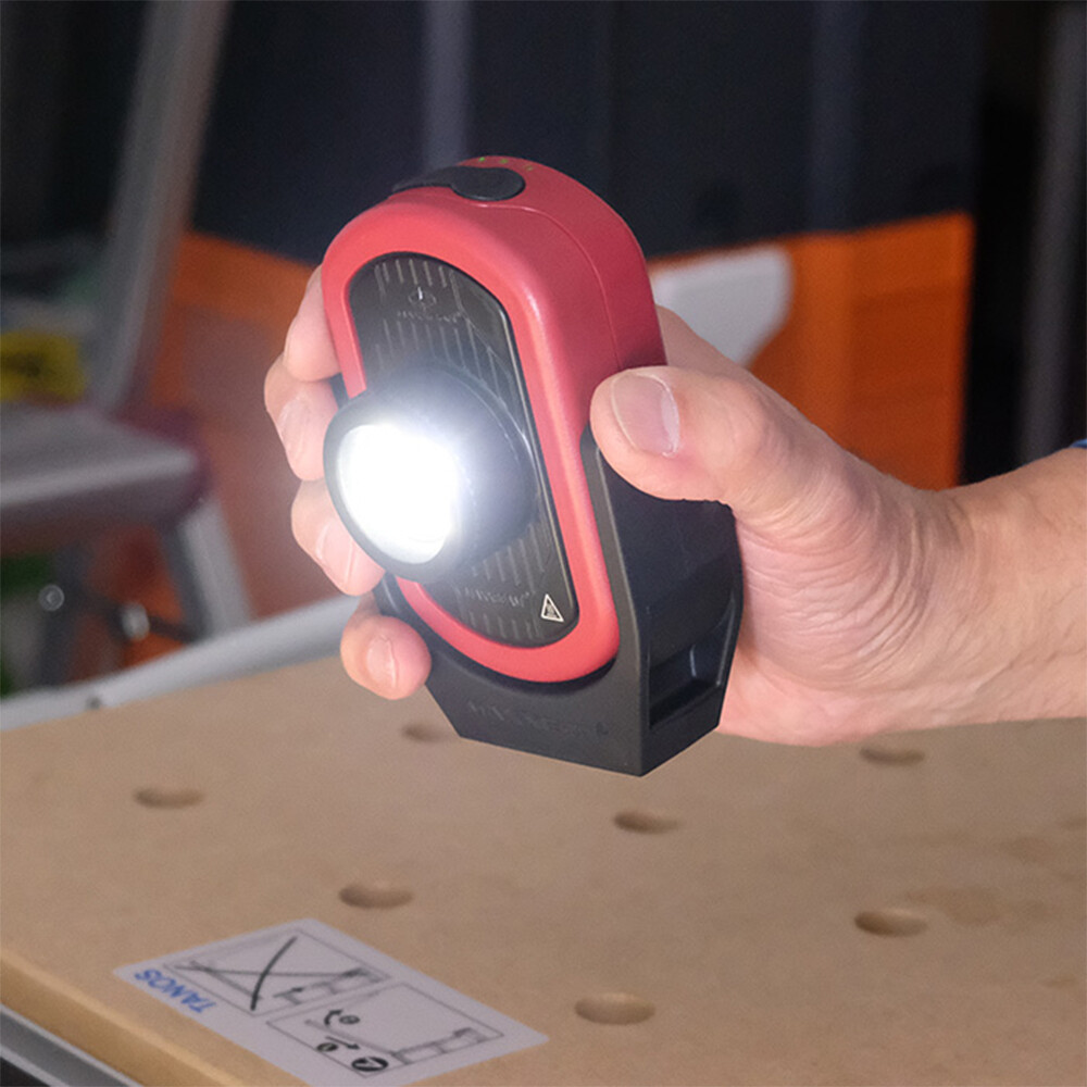 Maxxeon MXN00900 Maxxbeam Area Light with Wireless Charging