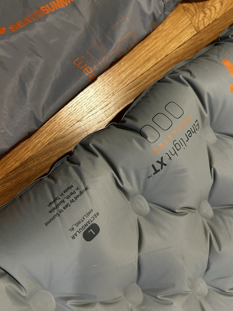 Sea to Summit Ether Light XT Insulated Air Pad Large Rectangular Gray