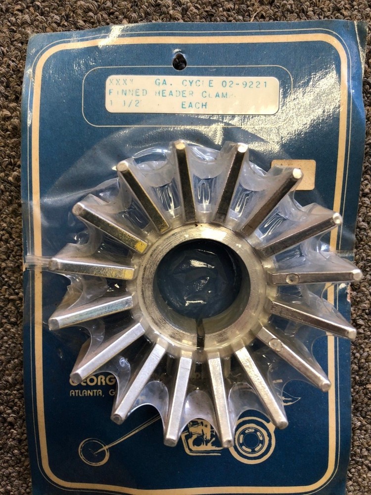 NOS Georgia Cyle Finned Header Clamp 02-9221