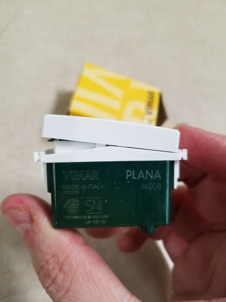 Vimar - Plana 14008 Button 1P NO 10A White