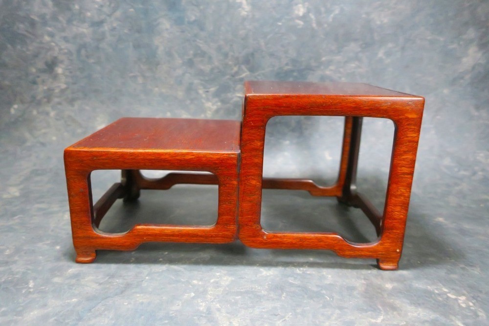 Bonsai stand