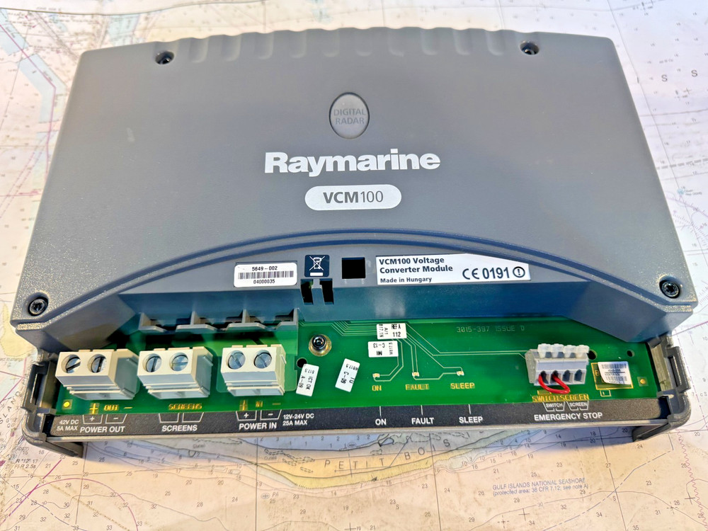 Raymarine VCM100 E52091 HD & Super HD Digital Open Array Radar Voltage Converter
