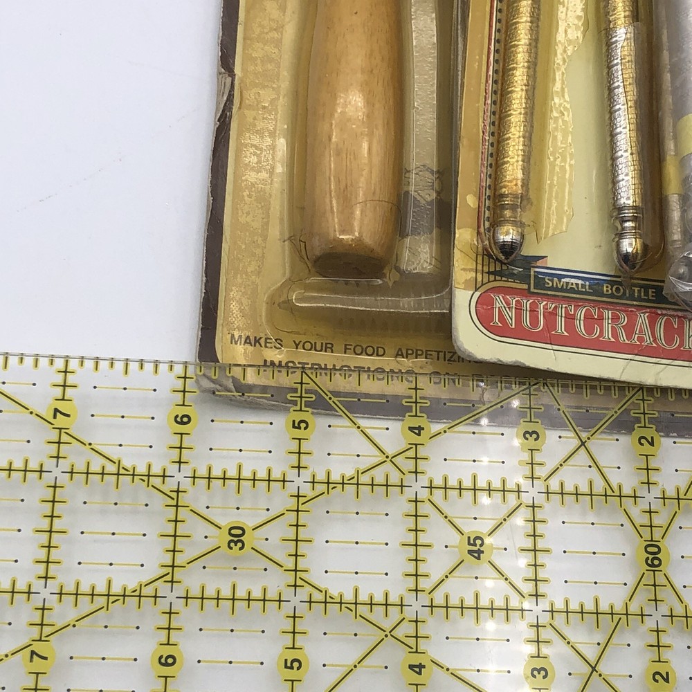 Kitchen Tool Garnishing Seafood and Nutcracker Sets