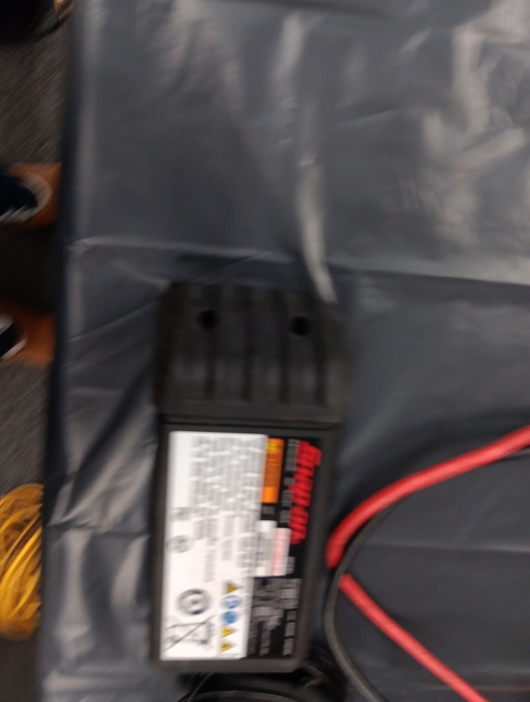 Snap On Lithium-ion Engine Starter EEJP201MBKA-J UNUSED