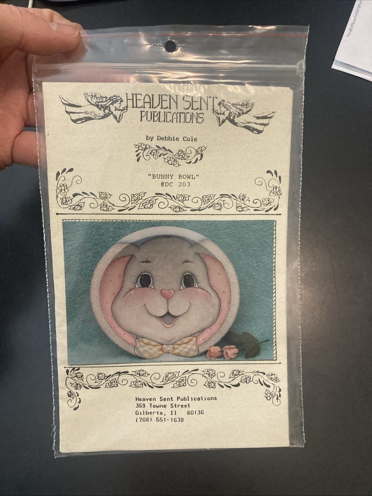 VINTAGE HEAVEN SENT PUBLICATIONS BUNNY BOWL #DC 203 PATTERN & INSTRUCTIONS.
