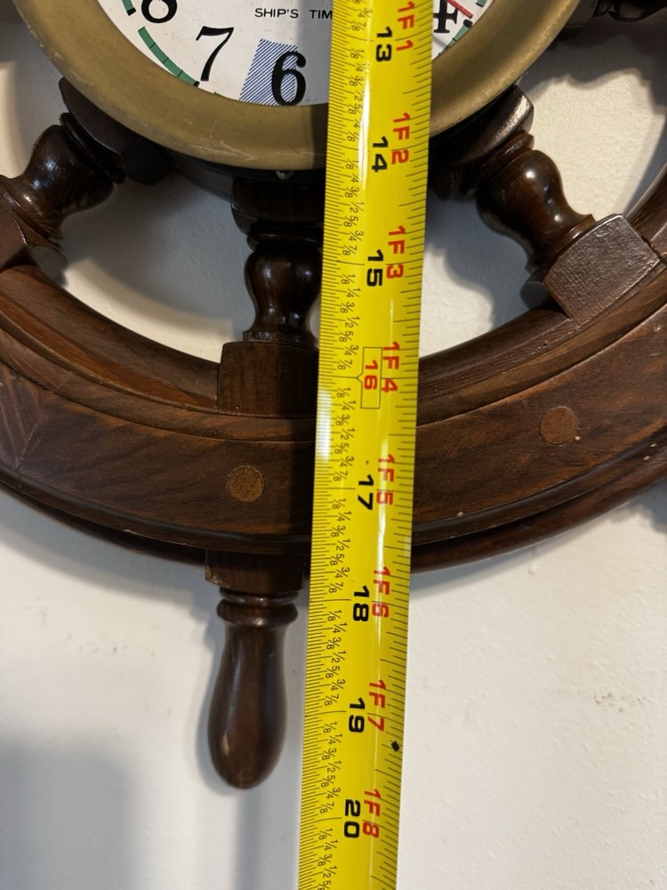 Vintage Maritime Ship Wheel Non Work Wall Clock 20” , Small Crack See Pics