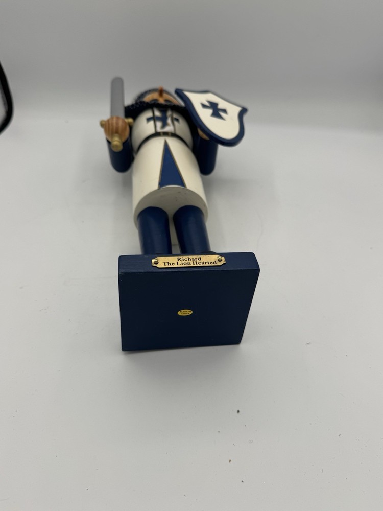 Richard The Lion Hearted Nutcracker 15, inch Tall