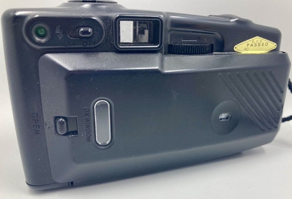 35mm Camera Vintage Funshooter Working