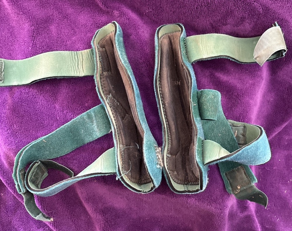 Professional’s Choice Neoprene Splint Boots