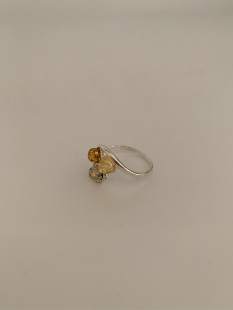 Three Color Amber sterling silver Ring Size 7.5 A.477.