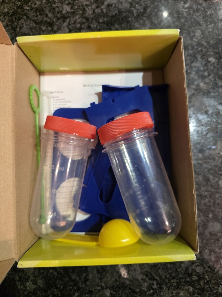 Science Lab Mix It Up! Kit