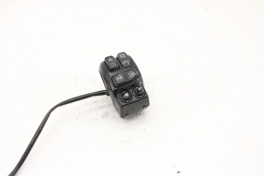 2014-2015 Harley Davidson Electra Ultra Limited Right Control Switch Pack