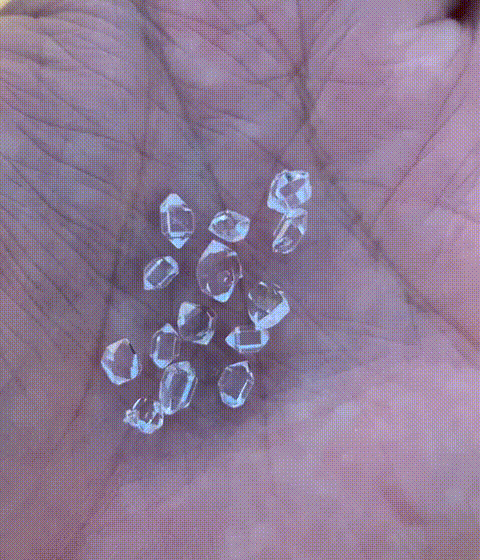 24 pcs Herkimer diamond crystals , 5 to 7 mm