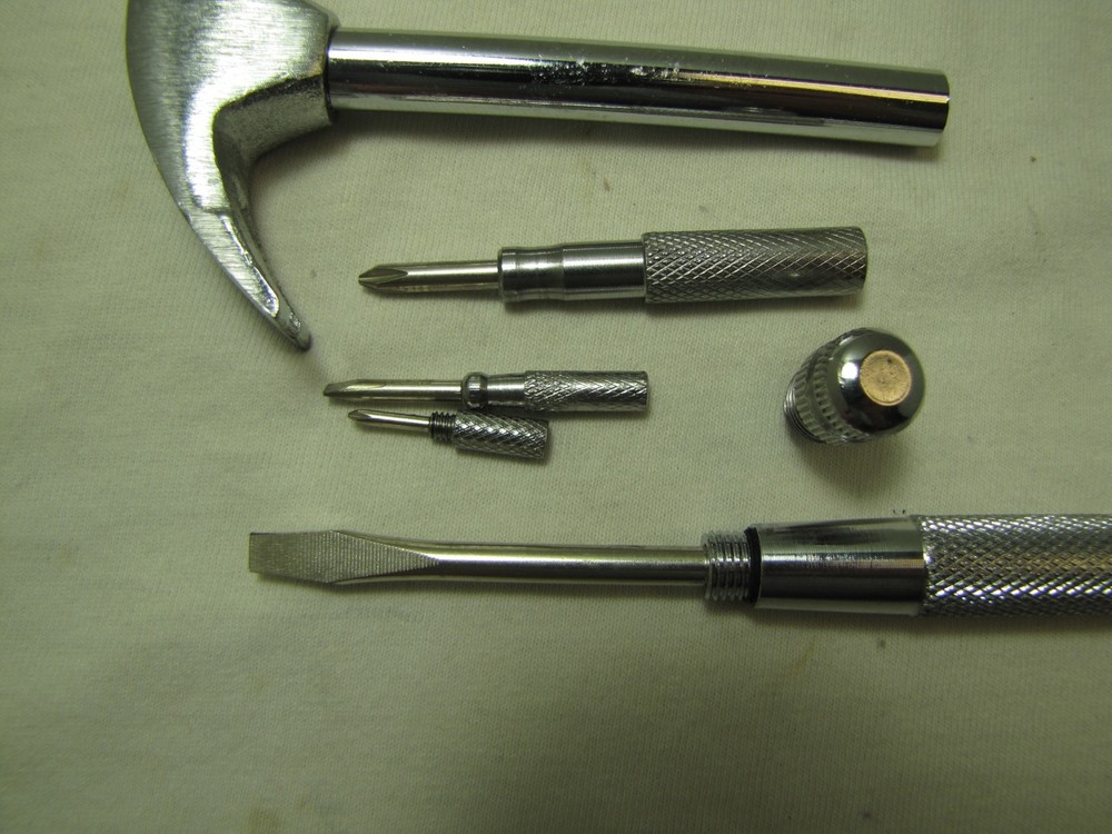Nesting Hammer & 4 Screw Driver Set UNBRANDED USED