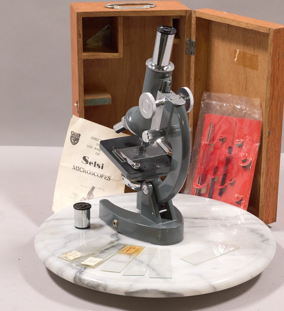 Selsi 1200x microscope with box and accessories. Immaculate condition.