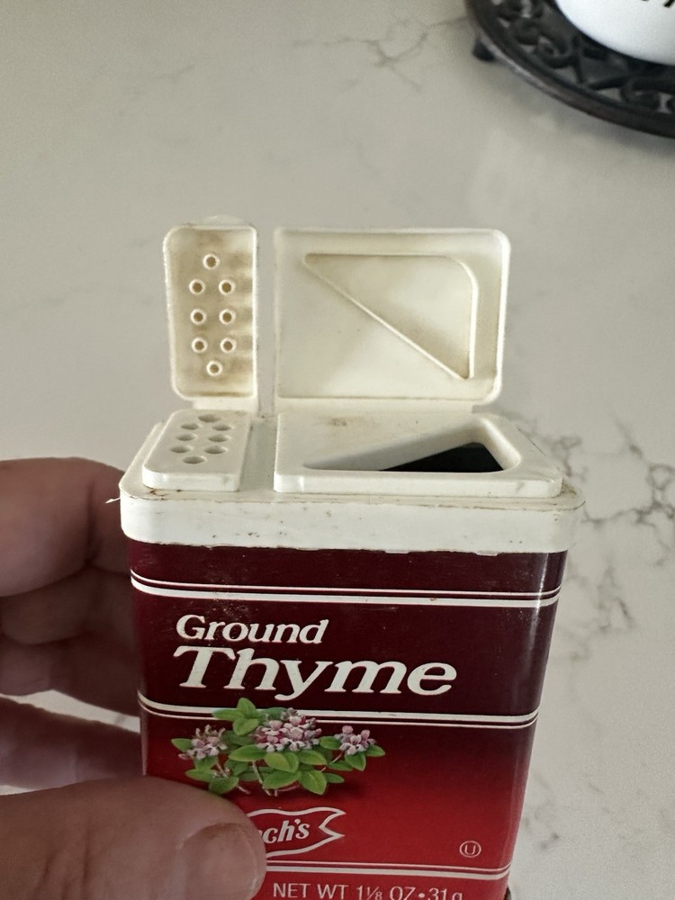 Vintage Ground Thyme Red Spice Can