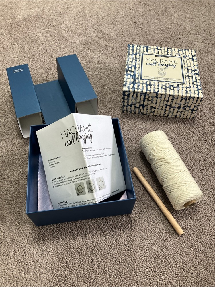 MACRAMÉ WALL HANGING CRAFT KIT BY PROFESSOR PUZZLE