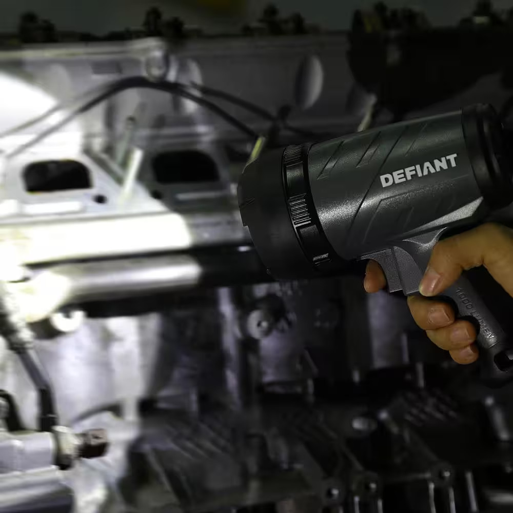 Defiant Rechargeable Spotlight 1000 Lumens LED Compact 3 Mode with USB Cable