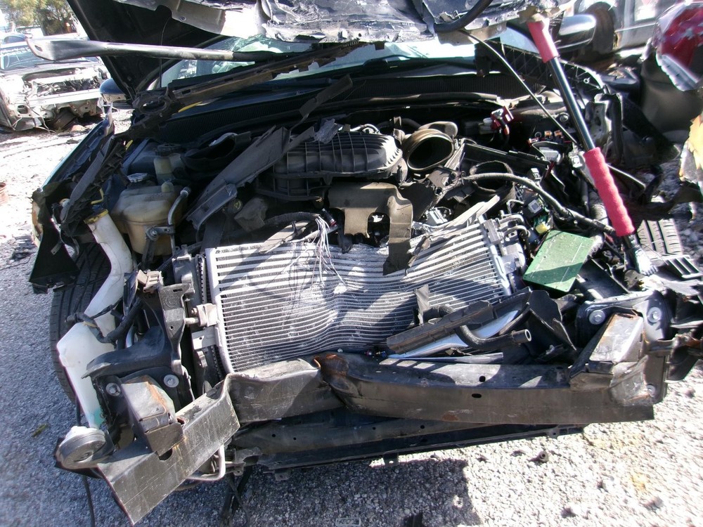 Used Front Left Steering Knuckle fits: 2013 Chrysler 200 ABS Front Left Grade A